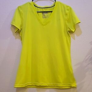 Nike Dri-fit, M, Neon Yellow tee
